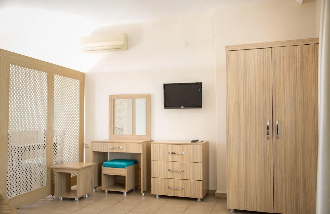 Ponz Hotel-1
