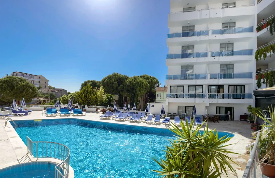 Ponz Hotel-1